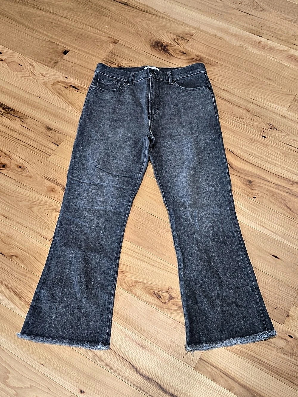 Loft The Kick Crop Gray Flare Jeans Waist 27 NEW W/O Tags